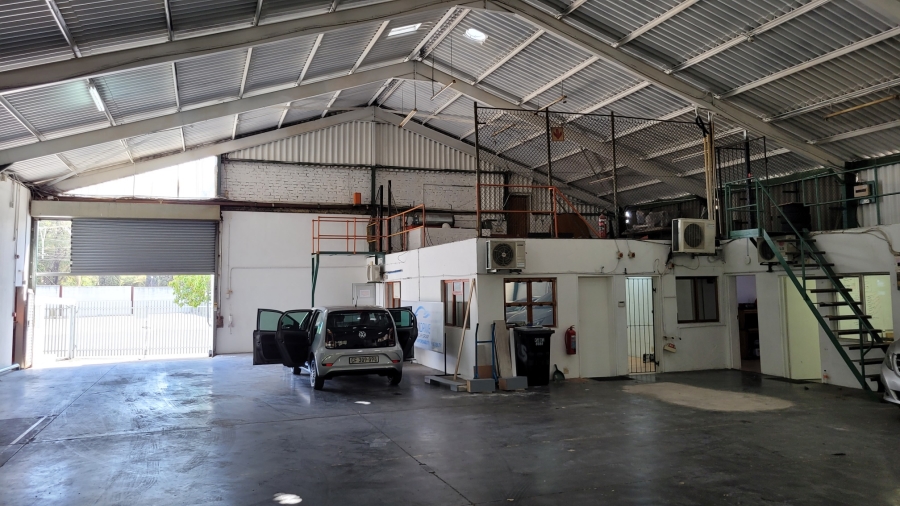To Let commercial Property for Rent in Stikland Western Cape